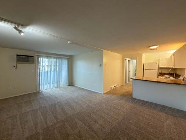 Photo - Long Meadow Landings