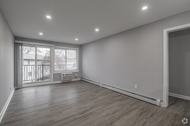 2BR, 1BA - 950SF - Living Room - Haledon Estates Apartments