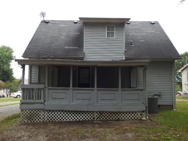 Photo - 805 Albin Ct