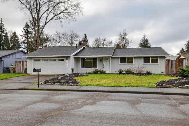 Photo - Charming Single-Level Home with Large Fenced Yard – Pets Welcome!