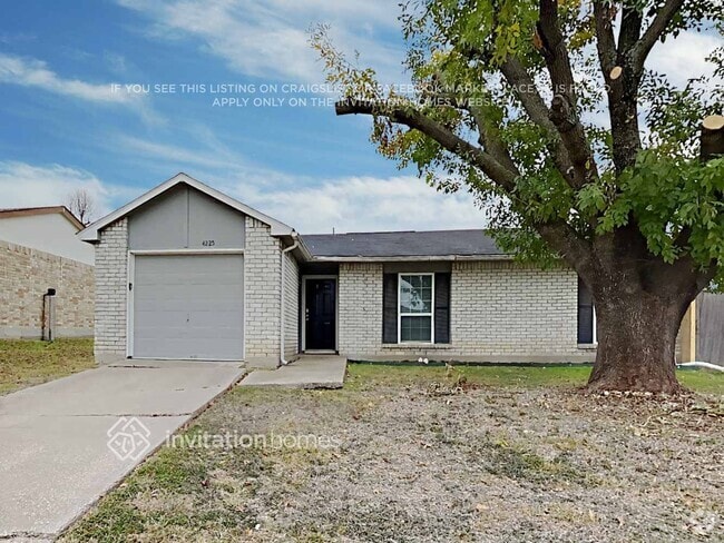 Building Photo - 4225 Pepperbush Dr Rental