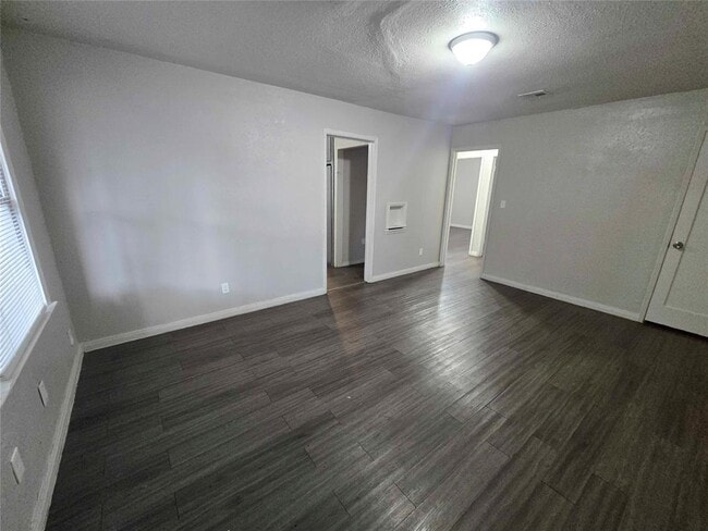 Photo - 515 E Indian Dr