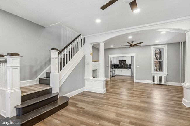 Photo - 3045 Weikel St