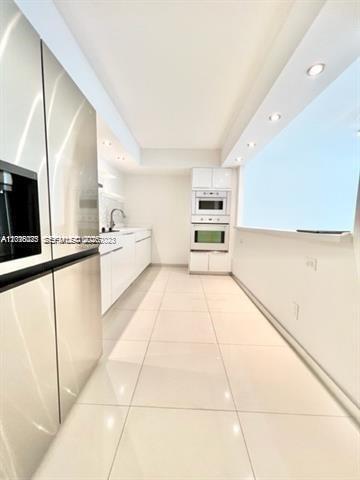 Photo - 19370 Collins Ave Unit 121