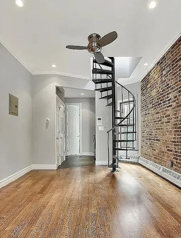 Photo - 145 E 26th St Unidad 5C Rental