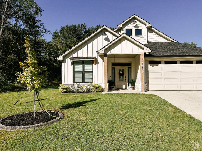 Building Photo - 3053 Legacy Cir Rental