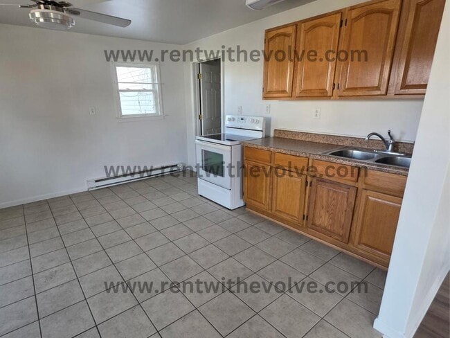 Photo - 612 E Washington St