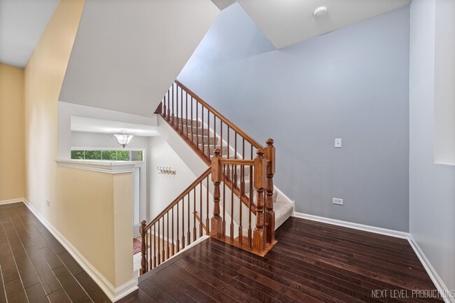 Photo - 5426 Cloverdale Rd