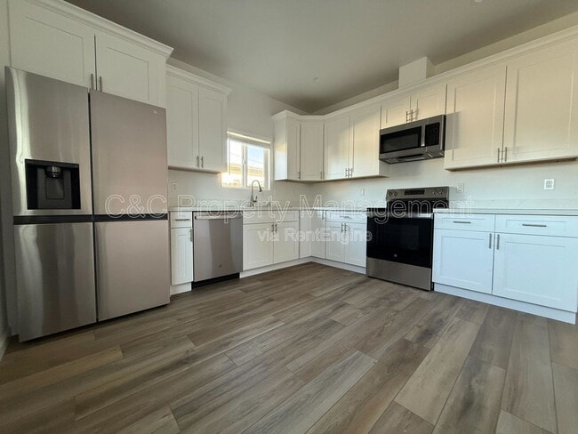 Building Photo - 478 Crivello Rd