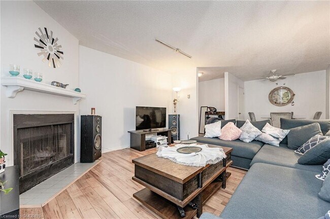 Photo - 1512 Pilgrims Way Unité 2-Bed