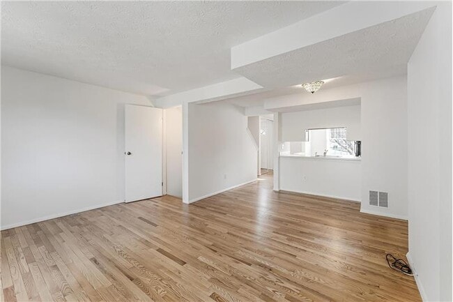 Photo - 1682 Harvest Green Ct