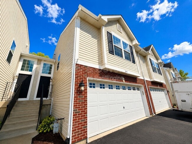 Building Photo - 1016 Turin Dr
