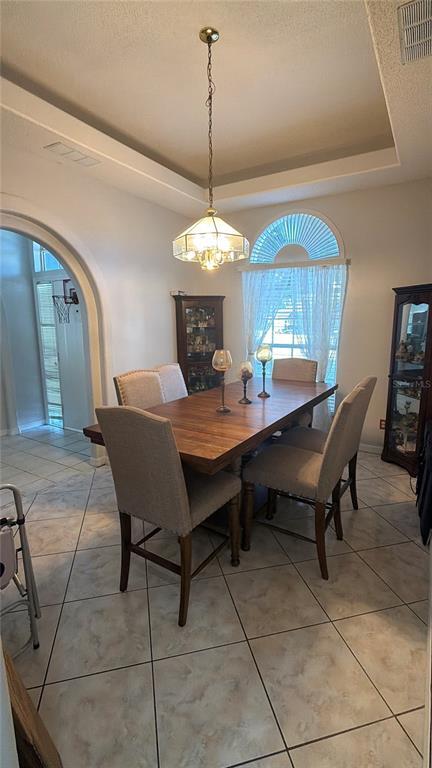 Photo - 2618 Hawthorne Ln