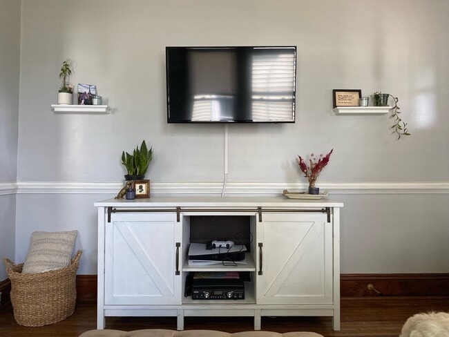 sala de estar - 1505 Russell St