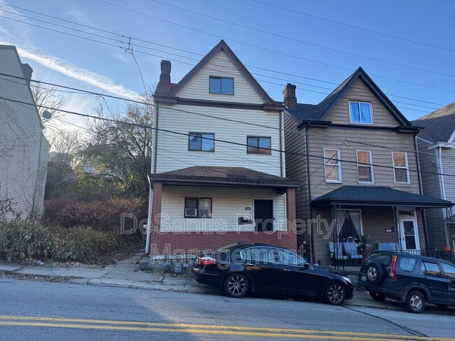 Photo - 2903 Stayton St Unit 2