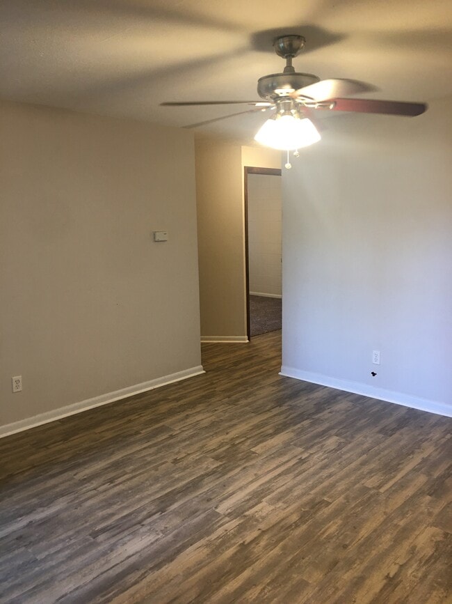 Larimar Apartments