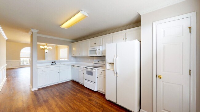 Photo - 3 Bedroom 2.5 Bath in Bayhill Subdivision