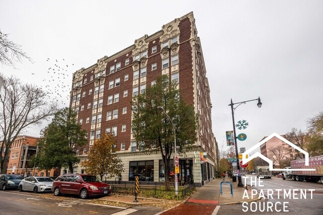 Photo - 6930 N Greenview Ave Unit 6930 North Greenview Ave