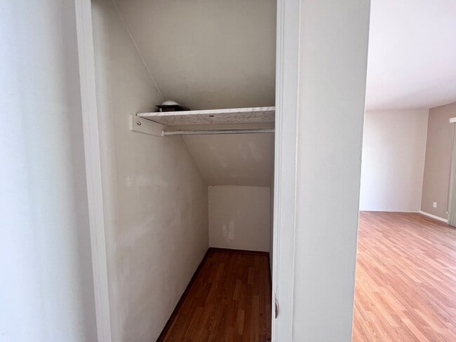 Photo - BRIGHT & SPACIOUS 3BD/2BA TOWNHOME IN PLEASANTON CA!!!