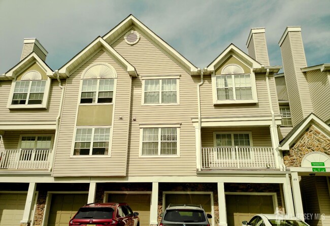 Building Photo - 81 Inverness Dr Rental