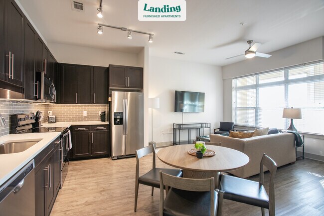 Photo - 905 Kenilworth Ave Unit 426.3679