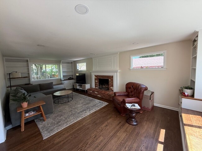 Photo - Beautifully Renovated Boulder Gem with Bac...