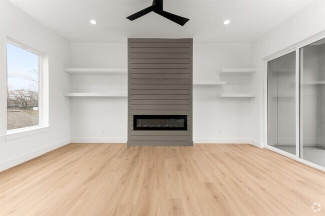 Building Photo - 1805 Sakowitz St Rental