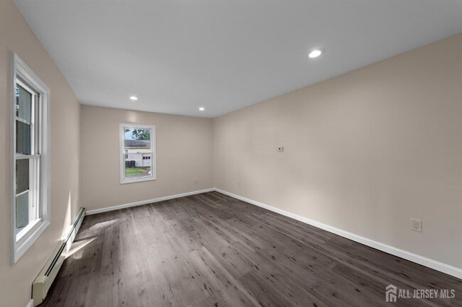 Photo - 166 Prigmore St Unit 1