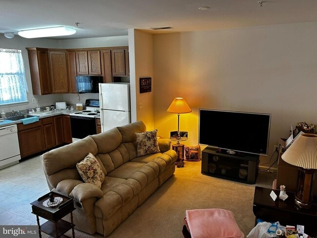 Photo - 1601 Homeland Dr Unit 2C