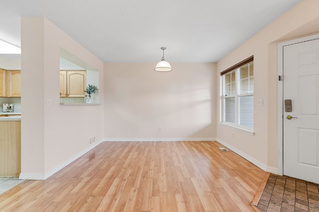 Photo - 13235 Holly St