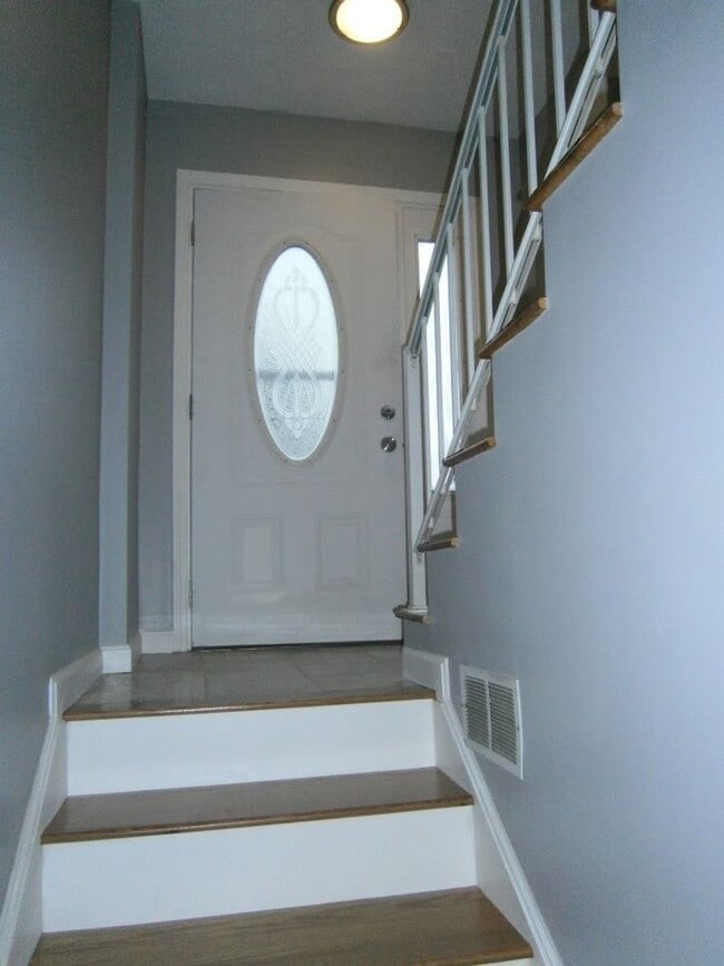 Photo - Life is better by the beach! Beach side townhouse 3bed 2.5 bath 1 garage, master suite with priv...