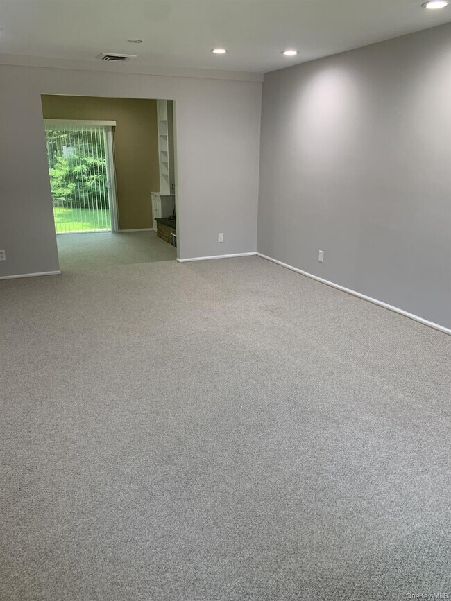 Photo - 220 Jackson Pl