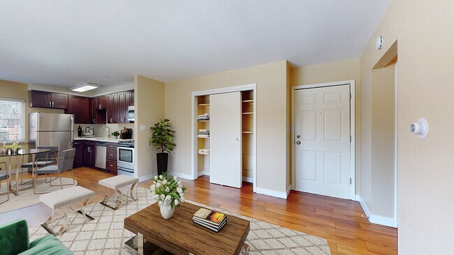 Photo - Steele Manor Apartments