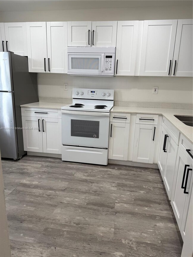 Photo - 13905 SW 177th Terrace
