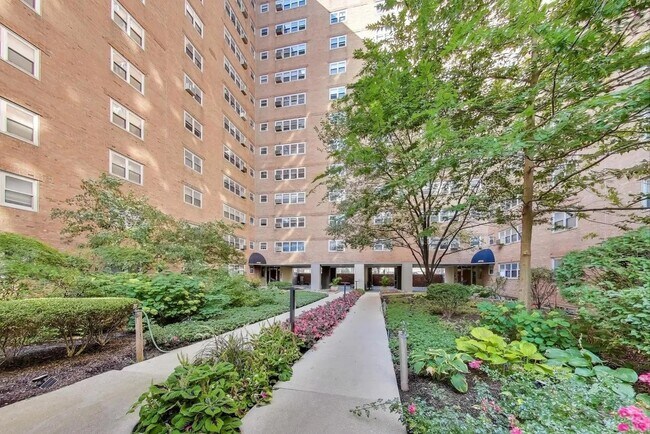 Photo - 4970 N Marine Dr Unidad 229