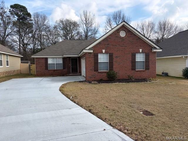 Photo - 1684 Hawthorne Ln