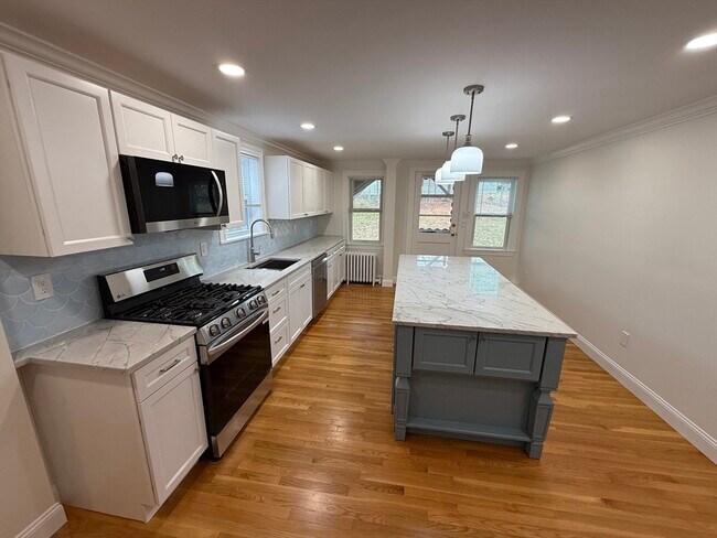 Photo - 22 Sweetser St