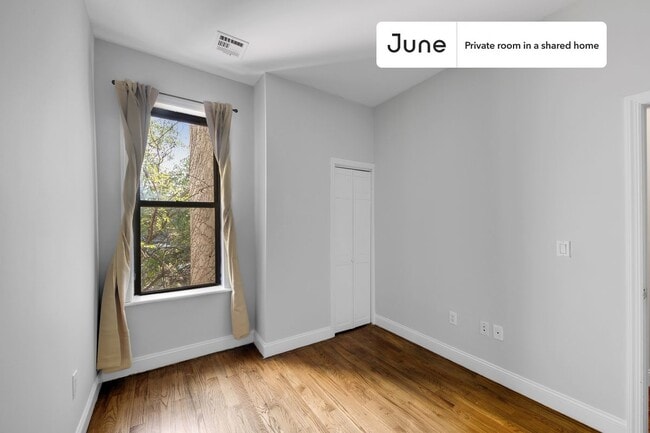 Photo - Room in Shared 4 bed/1 bath home Unidad C