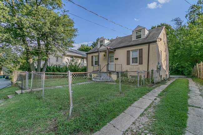 Photo - 4827 Indian Ln