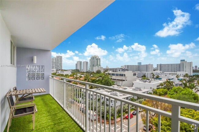 Building Photo - 1045 10th St Unit 904 Rental