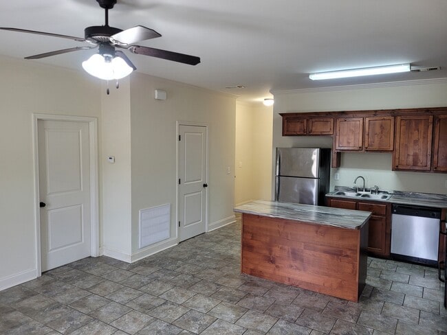 Photo - 378 Acadia Loop