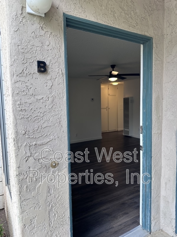 Building Photo - 3551 Roosevelt St Rental