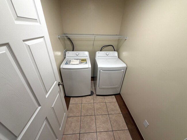 Photo - 1904 N Harris St Unit A