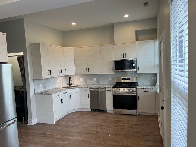 Photo - 2750 W Wilcox St Apartamentos Unidad 1