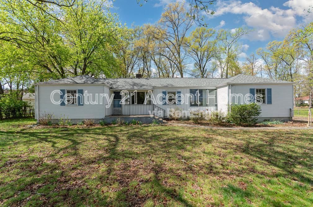 Photo - 7800 Schelhorn Rd