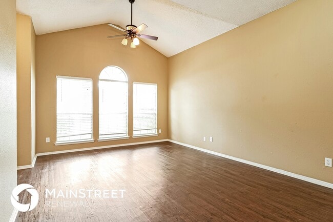 Photo - 10241 Pleasant Mound Dr