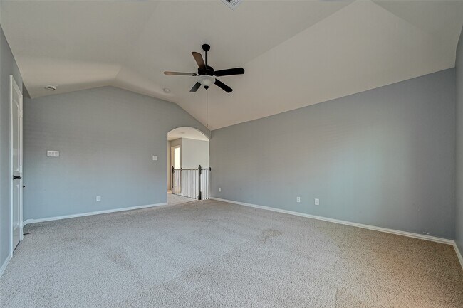 Photo - 17243 Lowell Lake Ln