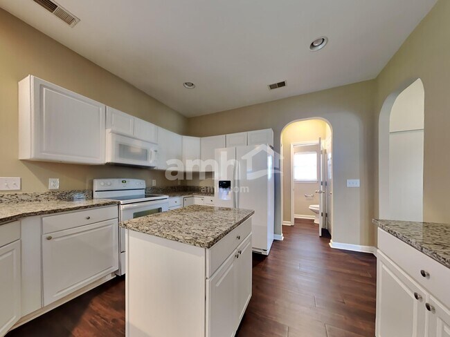 Photo - 729 Bent Hickory Rd