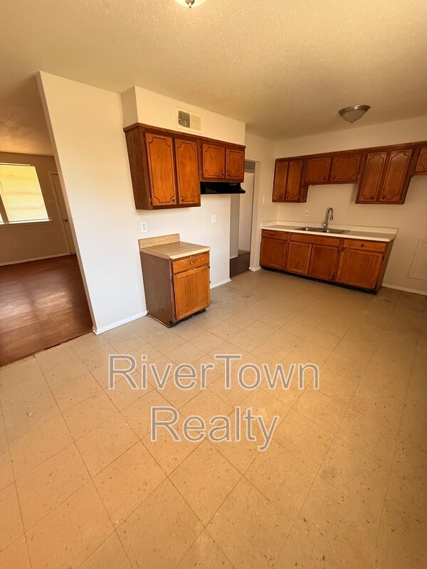 Photo - 4455 Old Quarry Rd