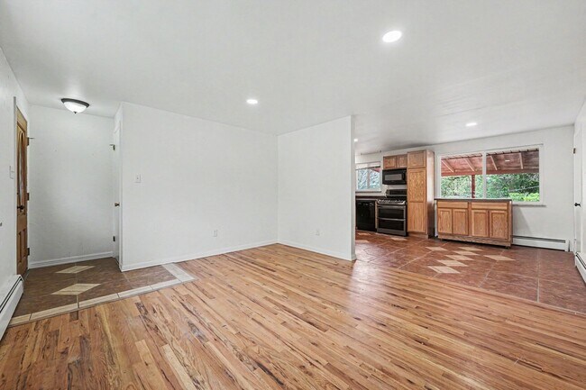 Photo - 12th10250 Unit #10250